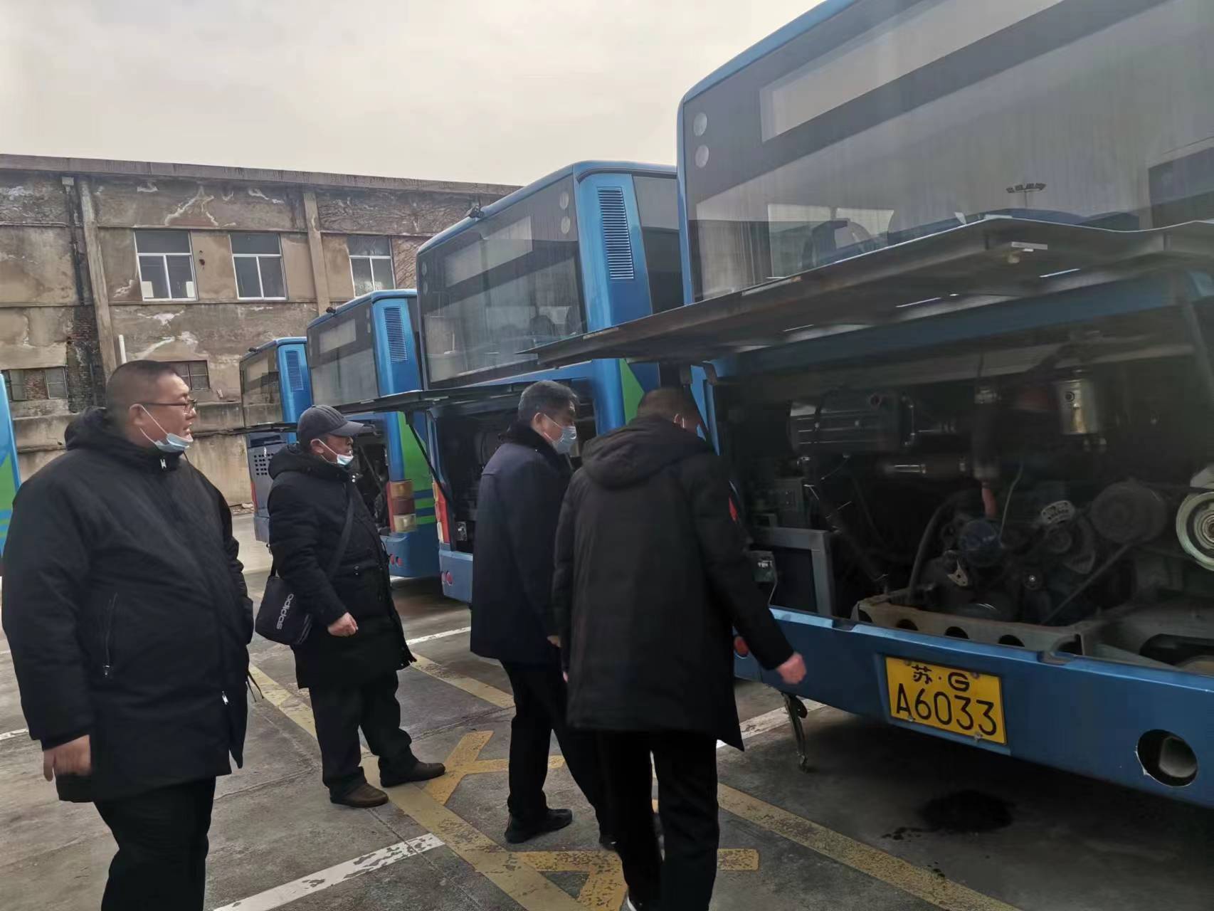 公交集團(tuán)公交事業(yè)一部多舉措保障車輛技術(shù)狀況 確保春運(yùn)車輛有序運(yùn)營