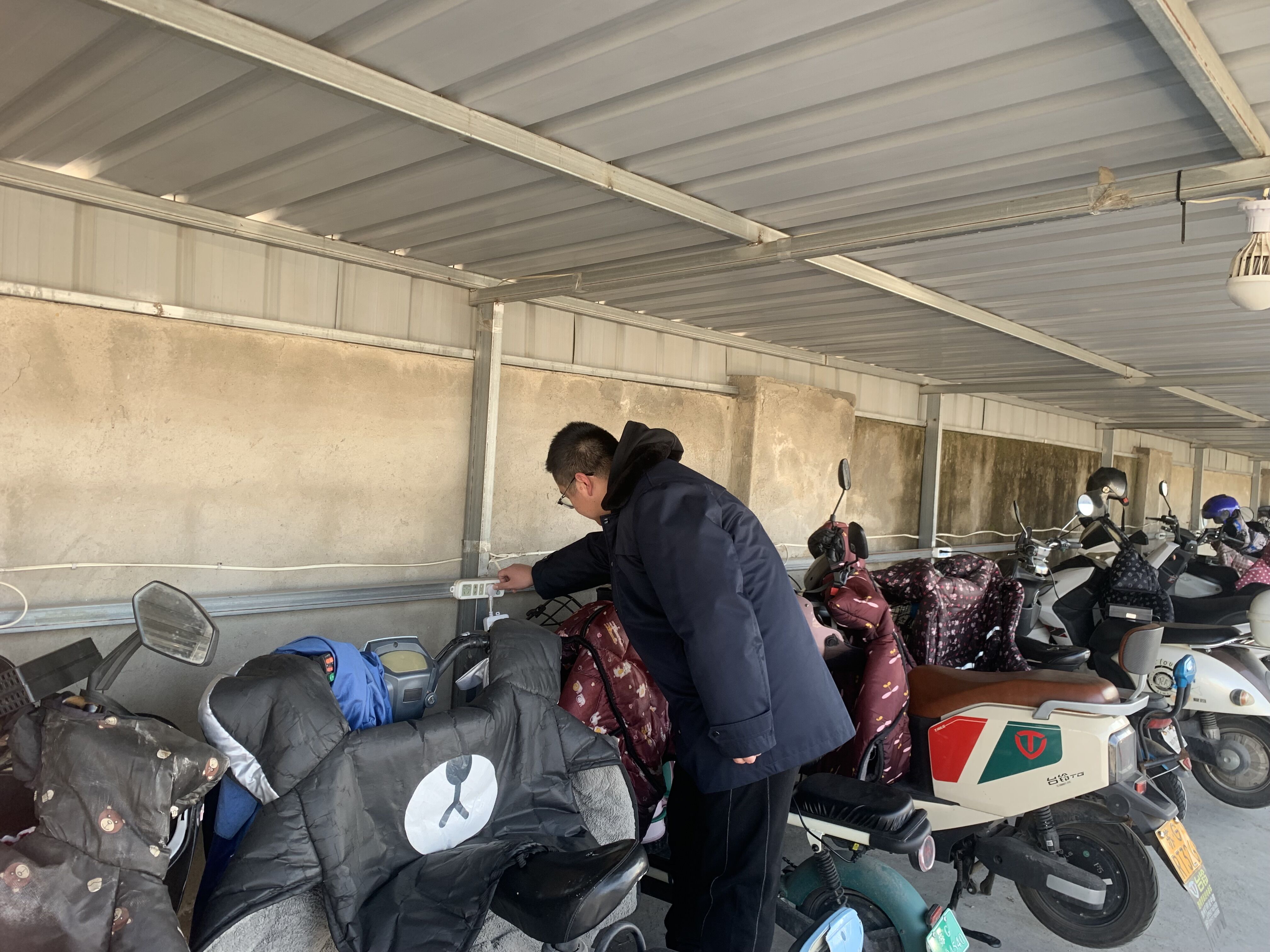 公交集團公交事業(yè)一部開展安全綜合大檢查  時刻繃緊安全弦