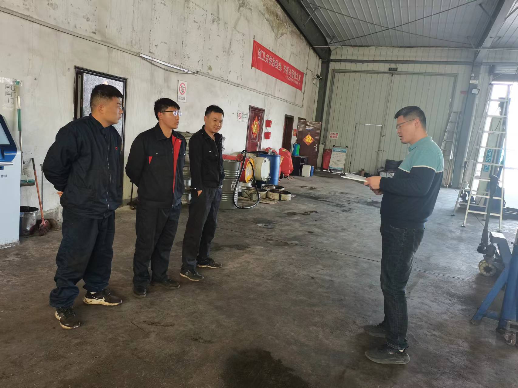 機務技術事業(yè)部組織開展三電專項檢查工作