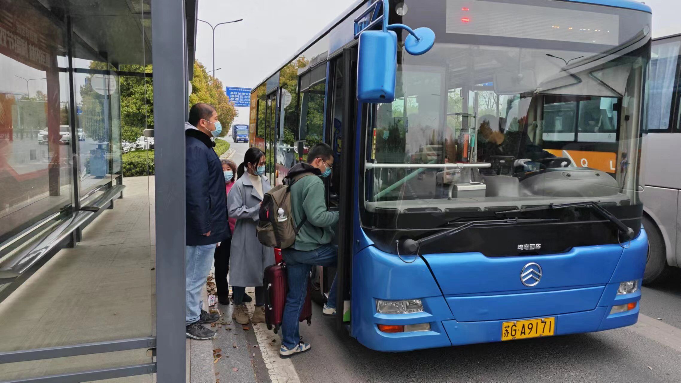 公交集團公交事業(yè)一部開展上路上線安全生產(chǎn)檢查