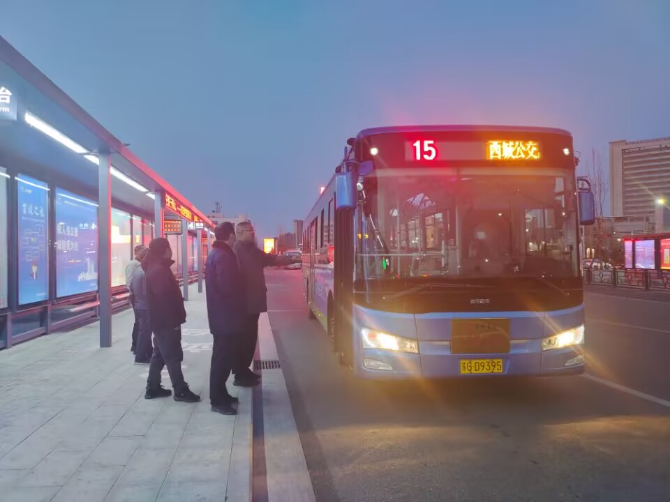 公交集團公交事業(yè)一部開展晚班車檢查工作