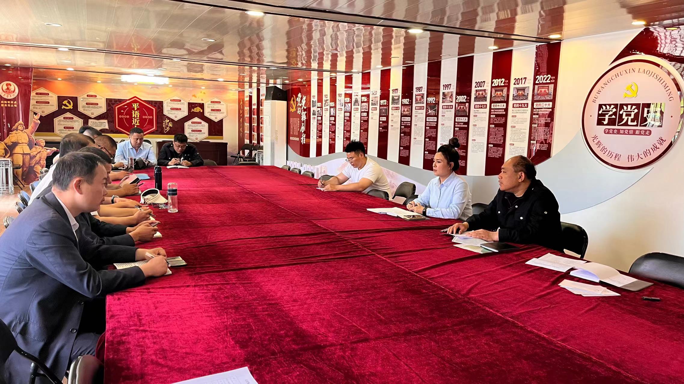 公交集團(tuán)公交事業(yè)一部組織召開安全例會(huì)