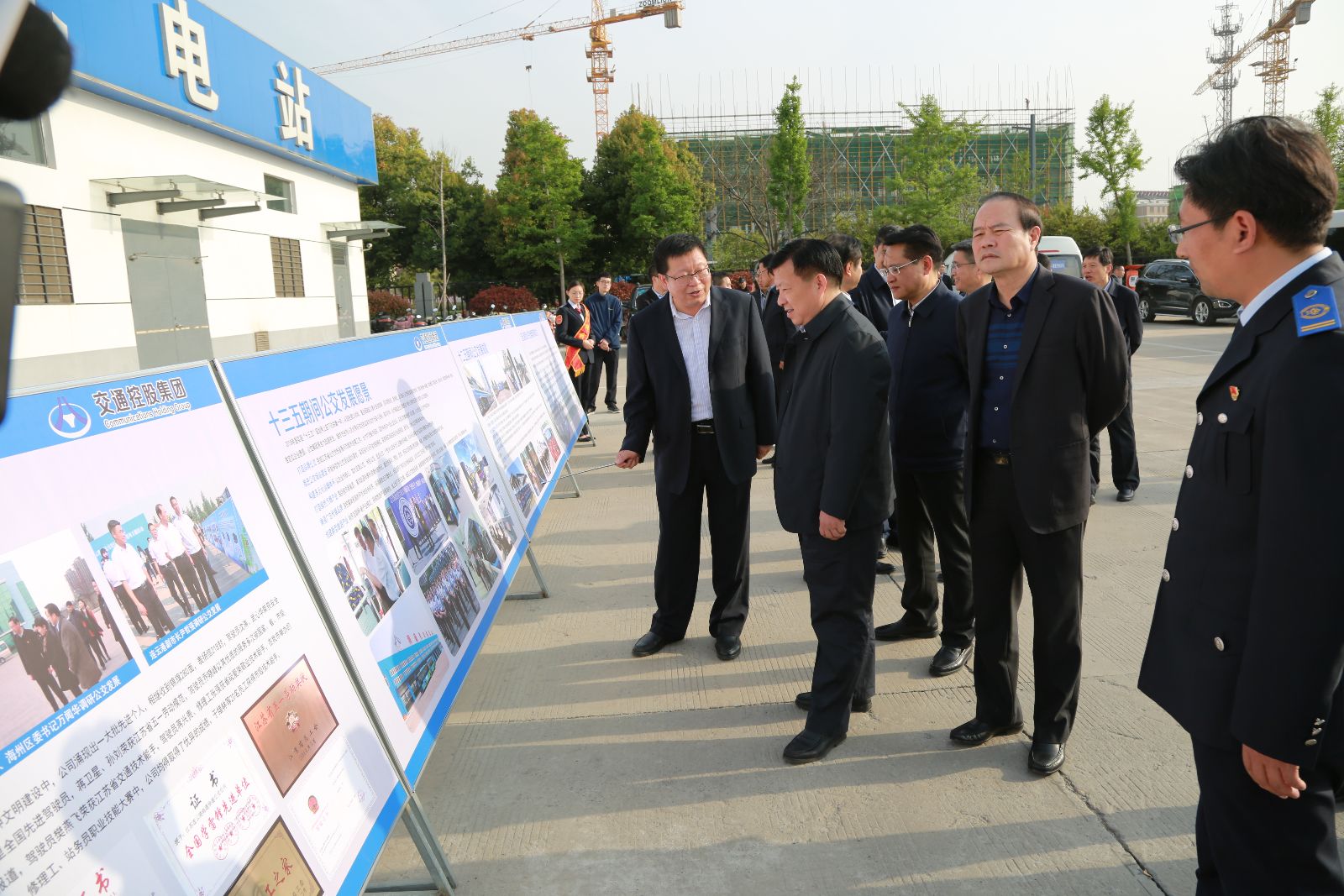 市委副書記、代市長方偉到公交集團調(diào)研督查工作