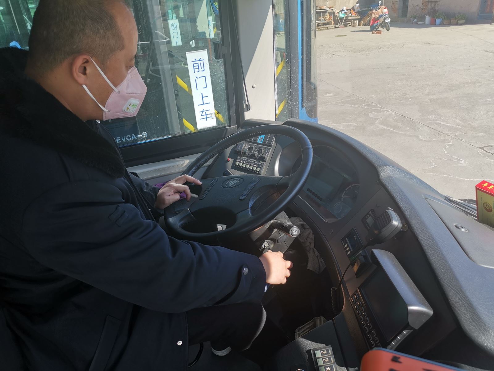 公交集團公交事業(yè)一部 開展停運車輛性能綜合檢查工作