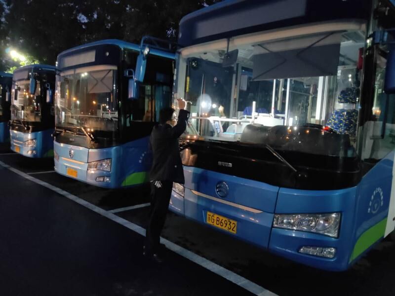 公交集團公交事業(yè)一部加大夜查力度確保平安運營