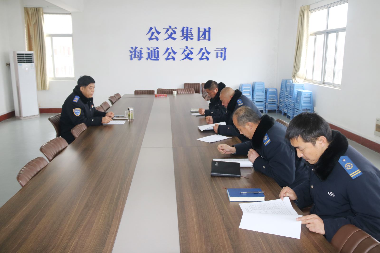 公交集團(tuán)公交事業(yè)一部與分公司簽訂經(jīng)營(yíng)目標(biāo)責(zé)任書