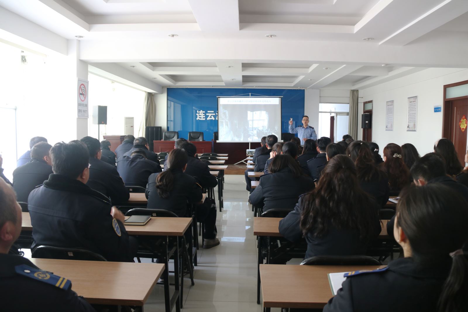 消防安全無小事|公交集團(tuán)開展消防安全知識講座