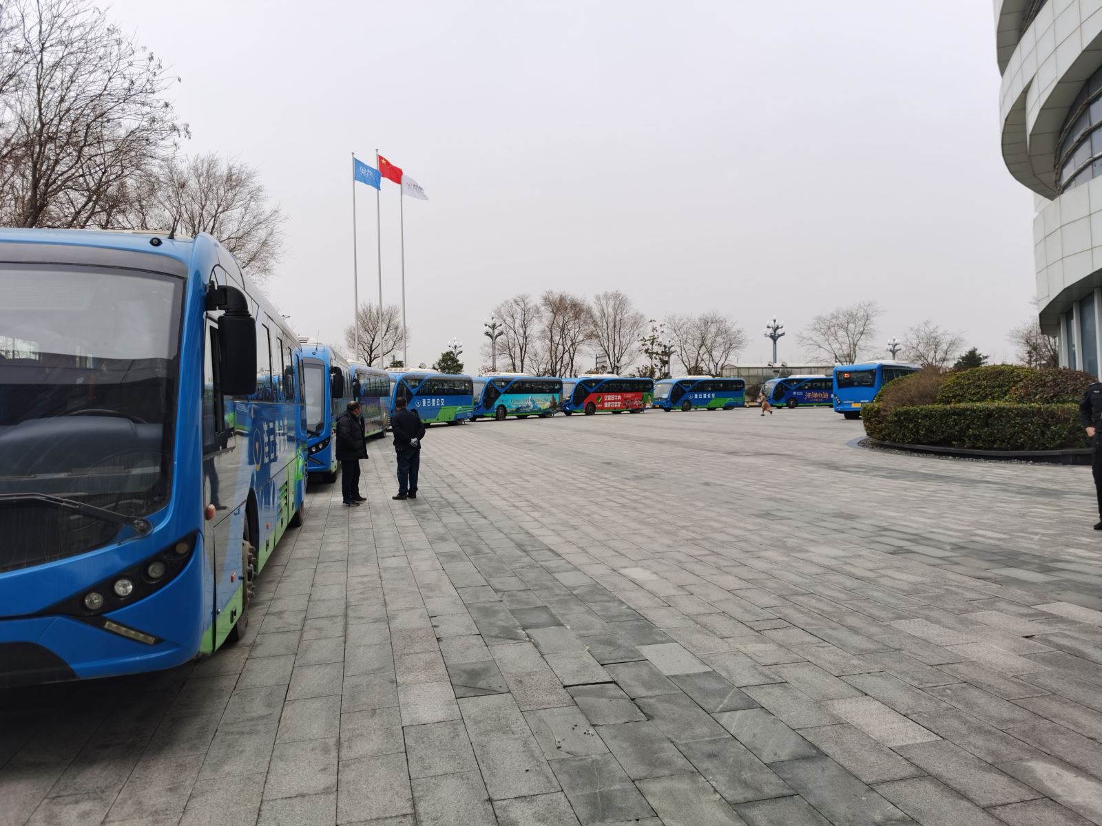 公交集團(tuán)經(jīng)營發(fā)展事業(yè)部圓滿完成徐圩管委會(huì)定制公交業(yè)務(wù)