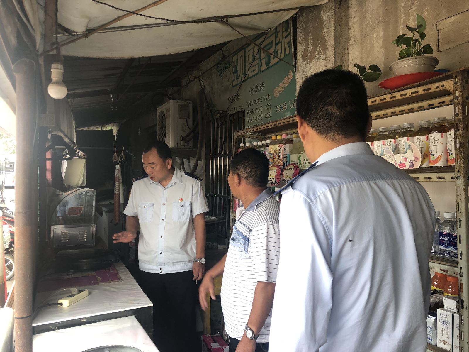 公交集團(tuán)經(jīng)營(yíng)發(fā)展事業(yè)部開(kāi)展出租房消防安全檢查