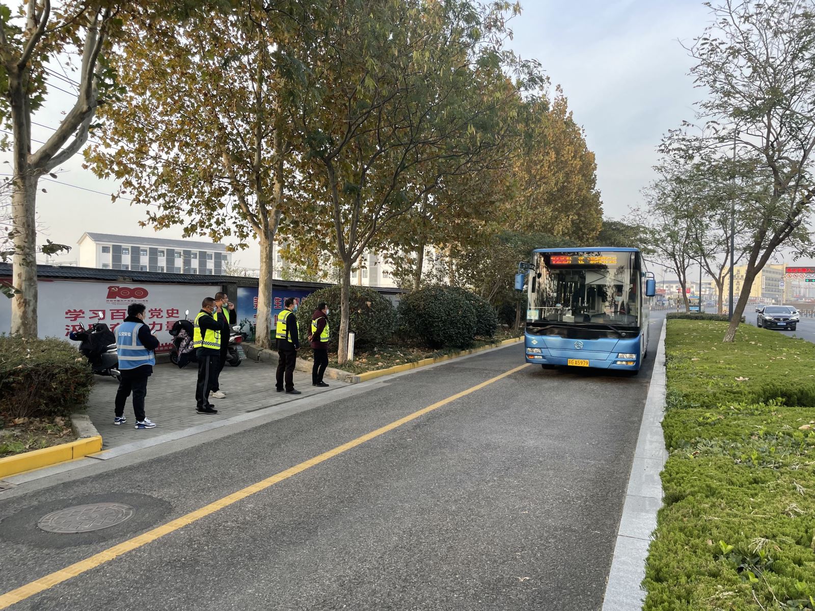 公交集團公交事業(yè)一部加強上路上線檢查 全面落實“突擊月”安全生產工作