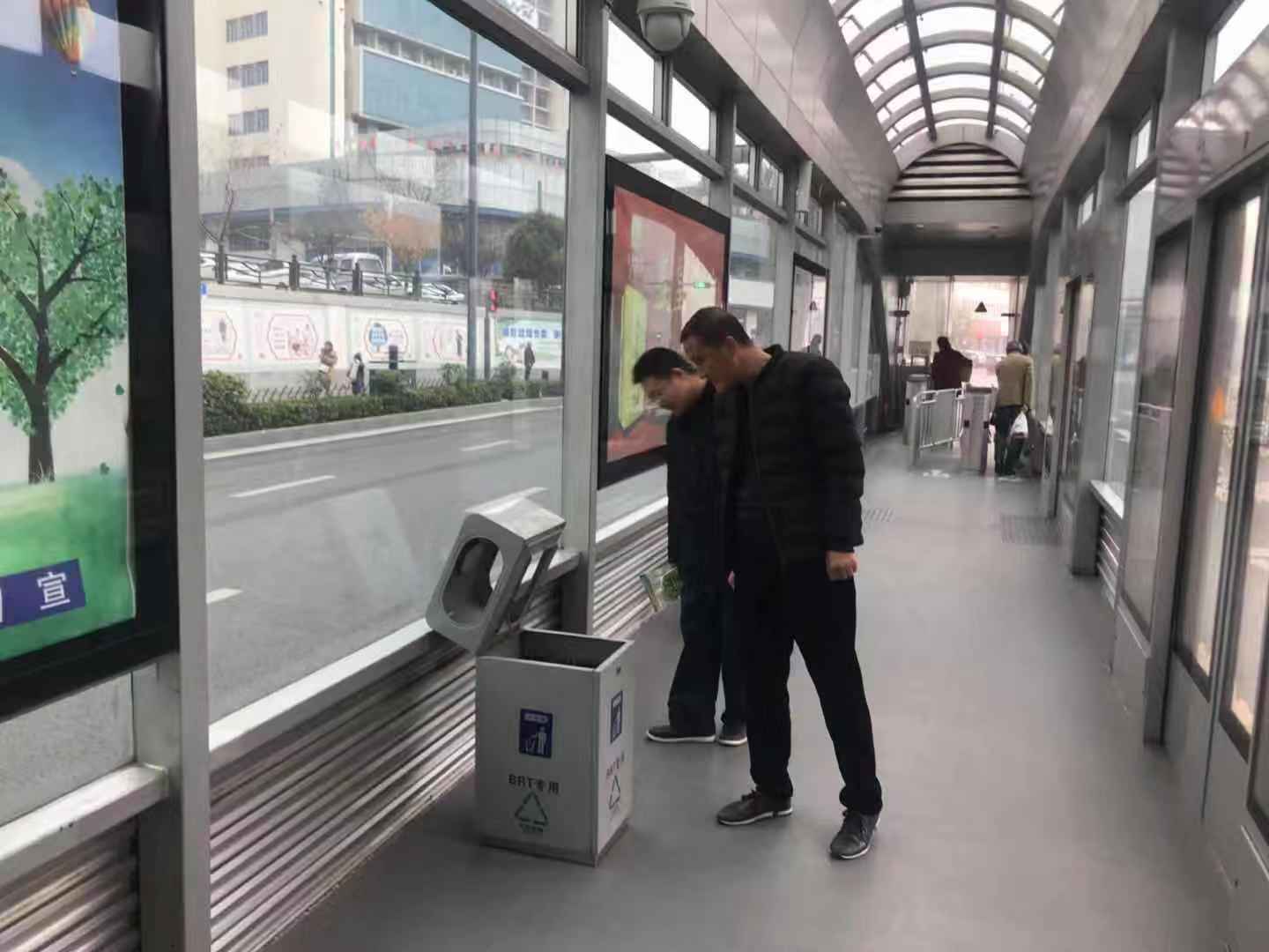 公交集團快速公司運營科開展創(chuàng)文工作專項檢查