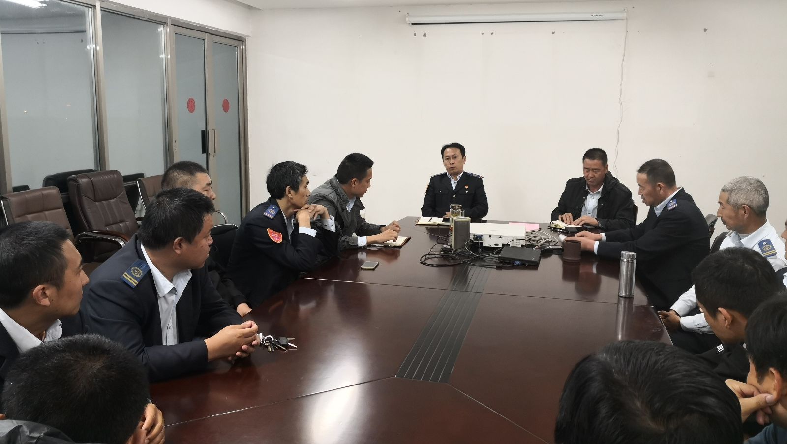 公交集團快速公司召開B1K專題安全會議