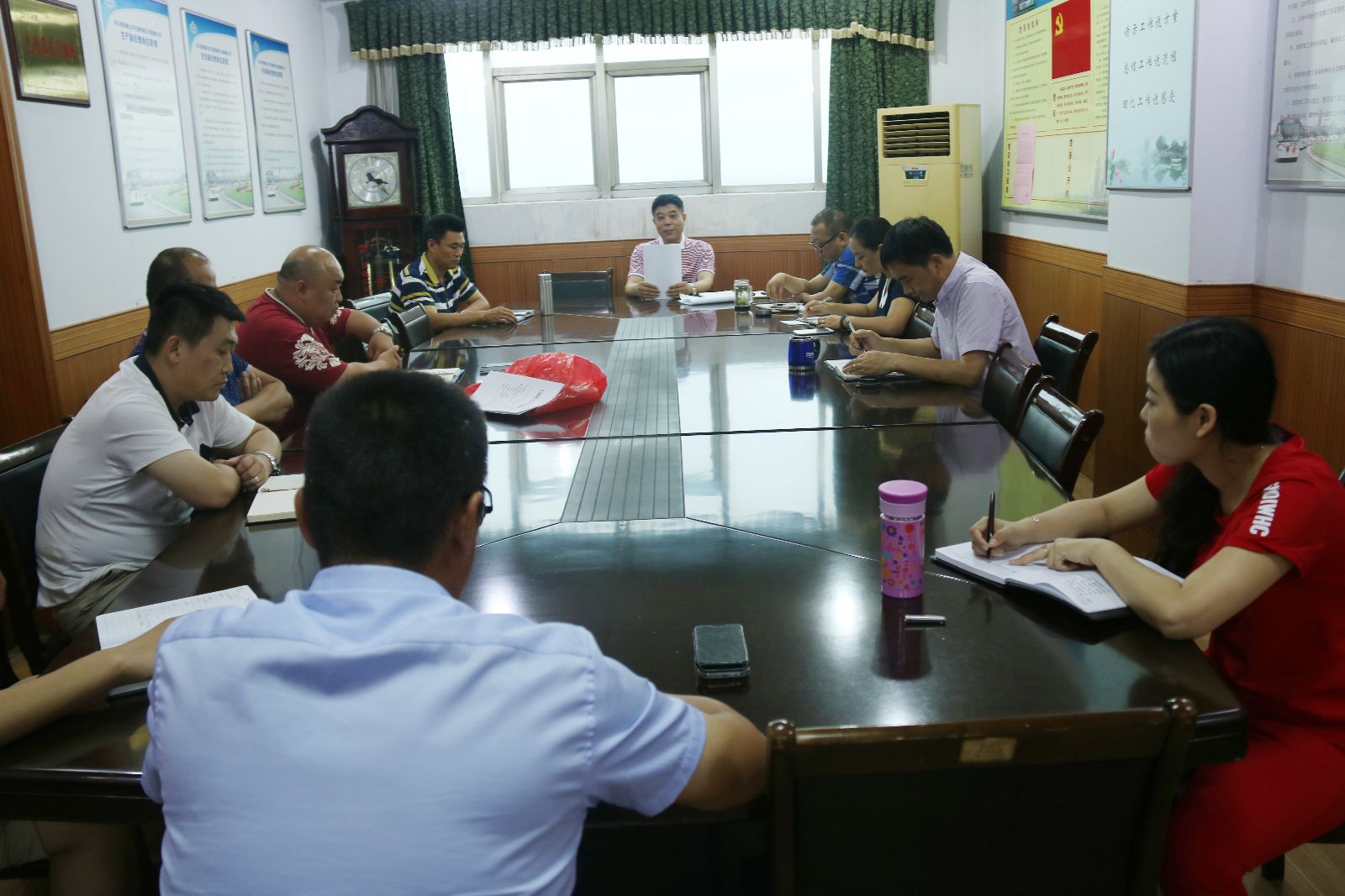 公交新浦公司召開二季度績效考核存在問題整改會