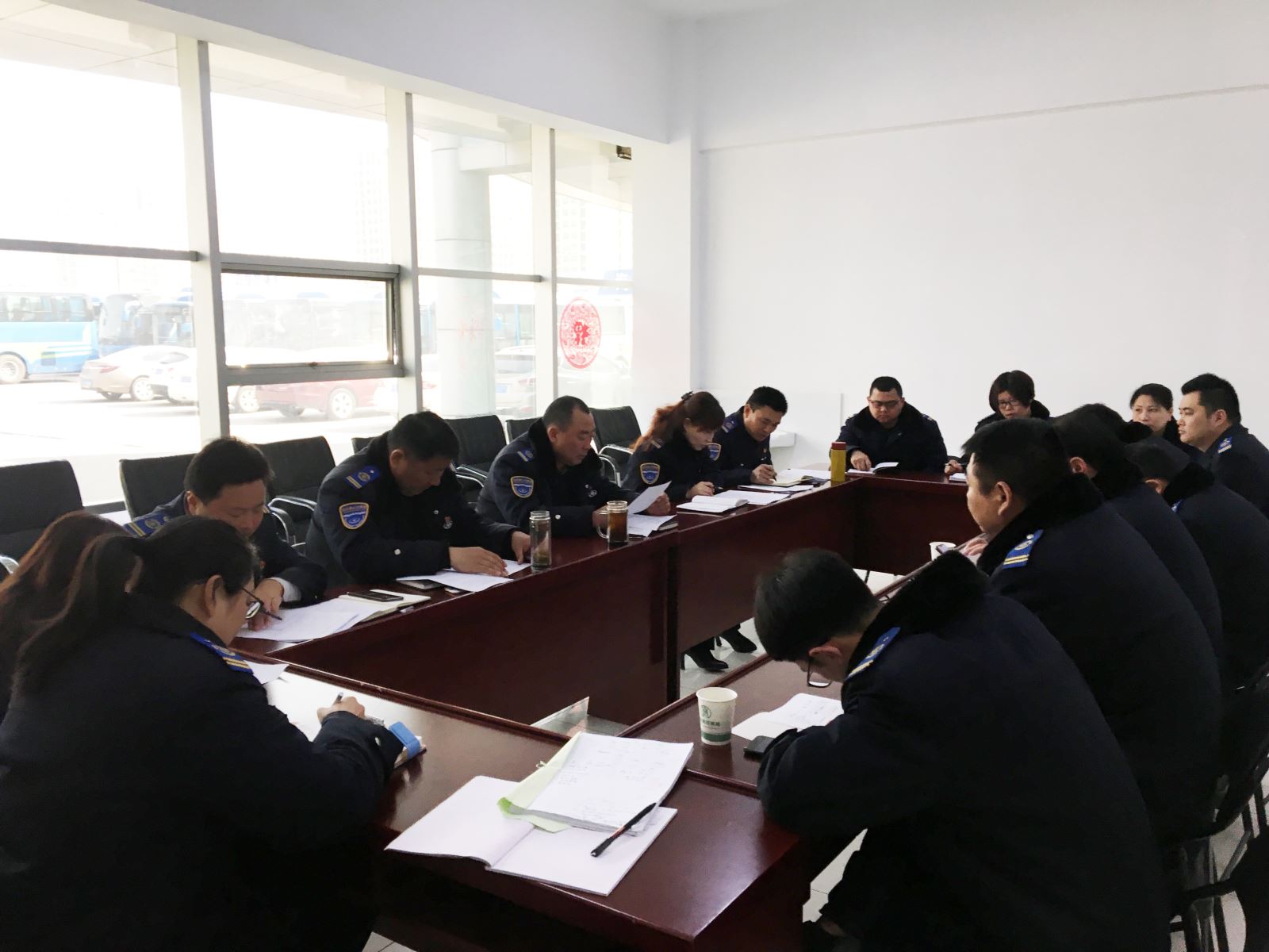 公交集團經(jīng)營發(fā)展事業(yè)部扎實做好“清明節(jié)”期間黨風廉政建設工作