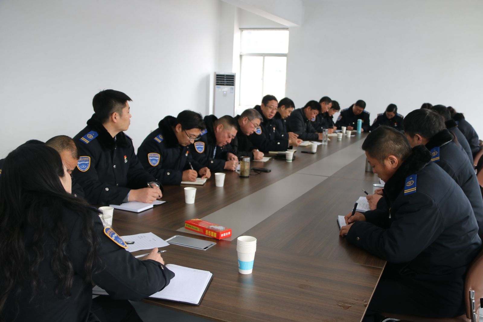 公交集團領導班子到海通公交調(diào)研工作