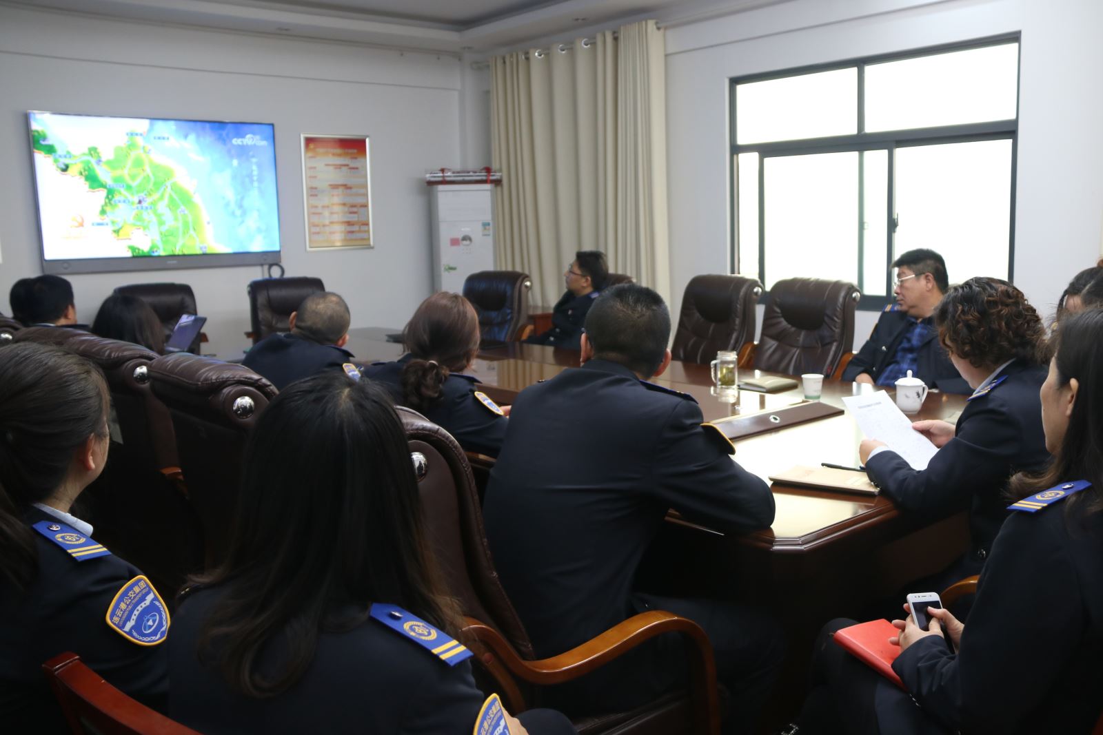 公交集團(tuán)固定學(xué)習(xí)日組織各總支、支部觀看《航拍中國》之江蘇篇