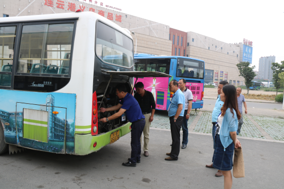 公交海州公司開展端午節(jié)前安全生產(chǎn)檢查活動(dòng)